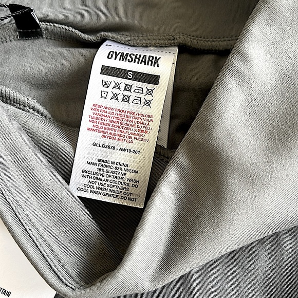 Gym shark leggings - Picture 4 of 7